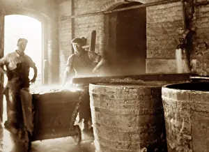 Drenching: Drenching, leather production