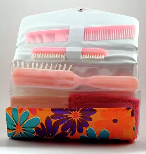 Hairbrush: Dressing table set