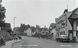 Signage: Droitwich Queen Street