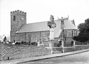 Dromore: Dromore Cathedral and Cross