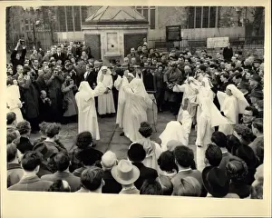 Continuity: Druids in Sword Ceremony, Tower Hill, London