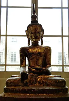 Rangoon: Dry lacquer sculpture of the Buddha. Rangoon, Burma (Myanmar