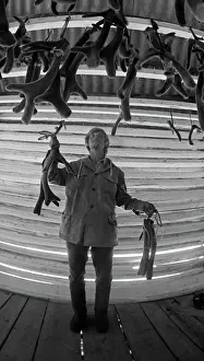Hangs: Drying of Reindeer Antlers