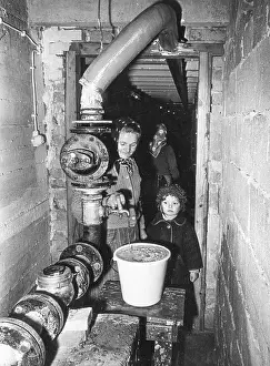Pails: Dryness in Vienna 1964