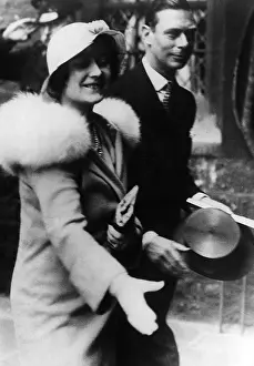 Heir: The ducal couple Elizabeth and George, ca. 1930