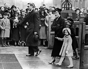 Windsors: The ducal couple George and Elizabeth with