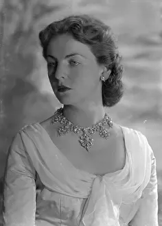 Mitford: The Duchess of Devonshire