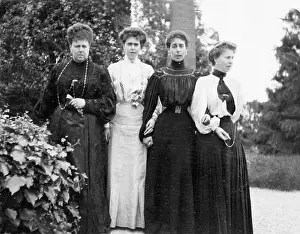 Melita: Duchess of Edinburgh with her daughters