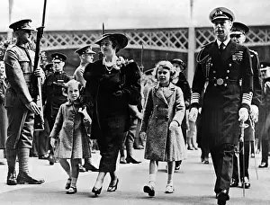 Heir: Duchess Elizabeth, Princess Margaret Rose