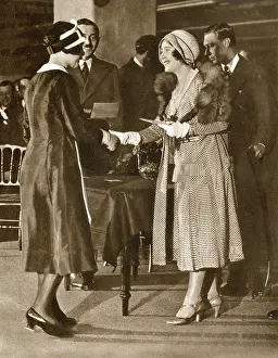 Bakeries: The Duchess of York presents an award to Nippy of the Year