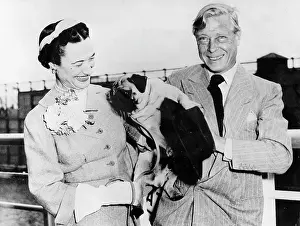 Acceptable: Duke & Duchess of Windsor in the Bahamas