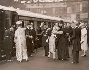 Rawhide Collection: Duke and Duchess of York returning home