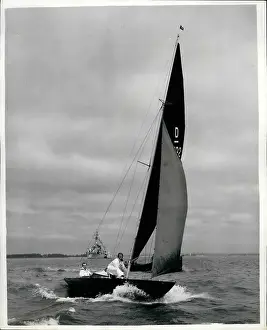 Phoot: Duke of Edinburgh on Bluebottle, Cowes Regatta