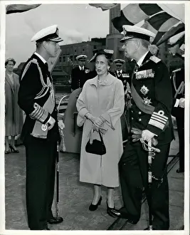 Kroner: Duke of Edinburgh with King and Queen of Sweden