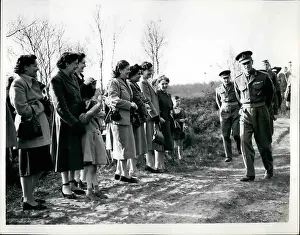 Bett: Duke of Edinburgh visits British troops in Germany