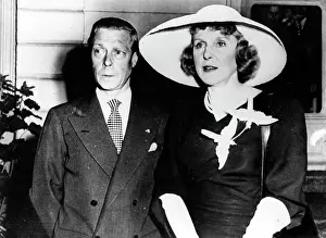 Socialite: Duke of Windsor and Lady Diana Cooper, Paris