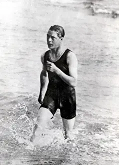 Acceptable: Duke of Windsor swimming