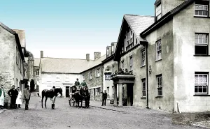 Dulverton: Dulverton, the Lion Hotel 1896