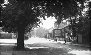 Signage: Dulwich Village