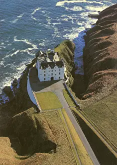 Caithness: Dunbeath Castle, Caithness, Scotland