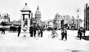 The Francis Frith Collection: Dundee, the Alexandra Fountain 1907