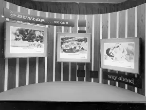 Dunlop: Dunlop window display