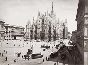 Rams: Duomo, Cathedral, Milan, horse drawn rams
