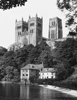 1093: DURHAM CATHEDRAL