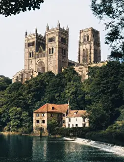 1093: DURHAM CATHEDRAL