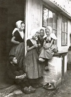 Sabots: DUTCH FISHERCHILDREN
