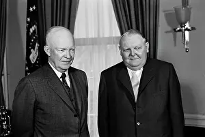 Leffler: Dwight Eisenhower - US president - politics