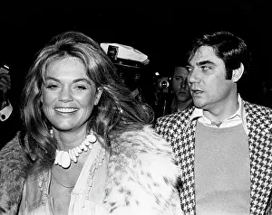 Dyan: Dyan Cannon