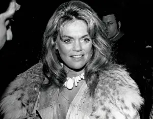 Dyan: Dyan Cannon