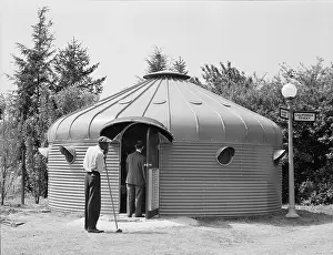 Transportable: Dymaxion House, designed by futurist engineer ?