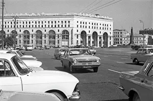 Granovsky: Dzerzhinsky Square, 1975