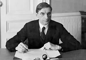 Eamon: Eamon de Valera