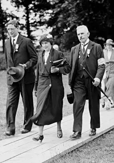 Eamon: Eamon de Valera at the Eucharistic Congress in Dublin, 1932