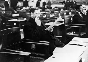 Eamon: Eamon de Valera at the League of Nations, 1932