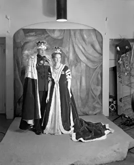 Lytton: Earl and Countess of Lytton