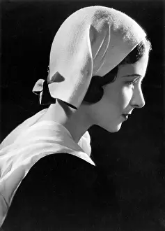 Petersham: EARLY 30S HAT