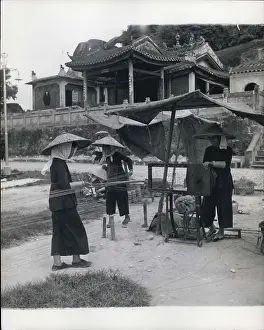 Twisting: China