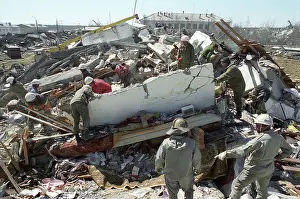 Rescuers: Earthquake in Neftegorsk, 1995