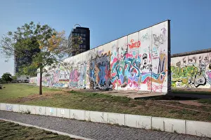 Muhlenstrasse: East Side Gallery, Berlin Wall, Berlin, Germany