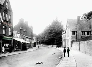 Grinstead: East Grinstead, London Road 1904