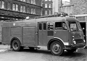 Bodybuilder: East Ham Fire Brigade appliance