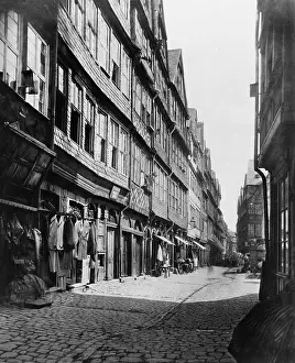 Financiers: The east side of Judengasse, close to the ?