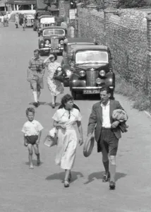 Wittering: East Wittering, off to the Beach c1950