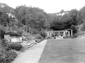 Holywell: Eastbourne, Holywell 1925