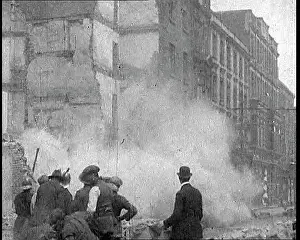 Collapsing: Easter Rising