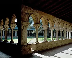 Garonne: Eastern side of the cloisters